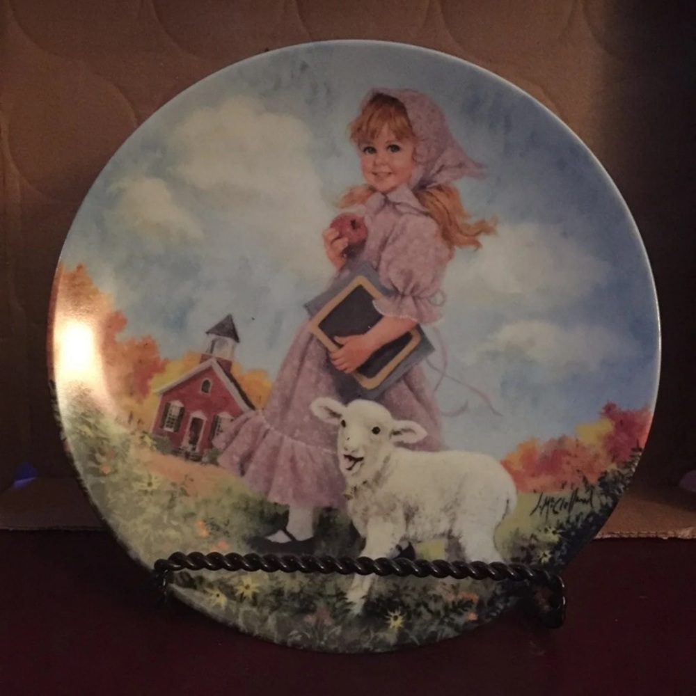 NURSERY RHYME COLLECTOR PLATE